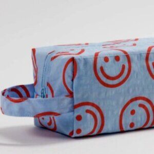 ISO Baggu Dopp Kit Smiley Face/Happy